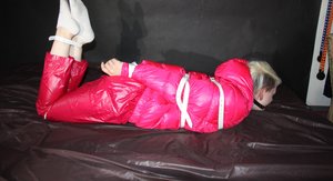 18 year old girl Kristina gets on top while giving her virginity away